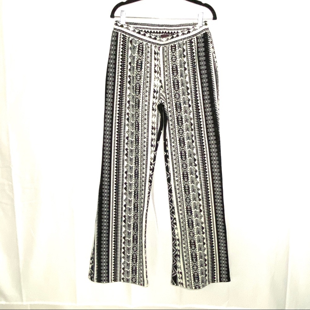 Material‎ Girl Wide Leg Black White Palazzo Pants L